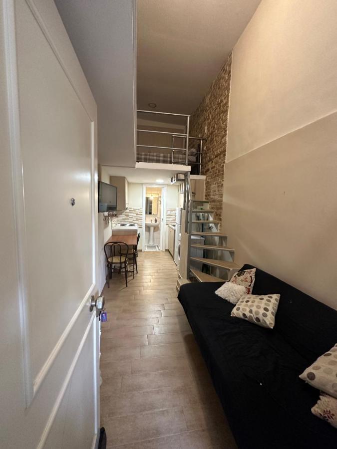 Q Apartments In Corfu Town Buitenkant foto